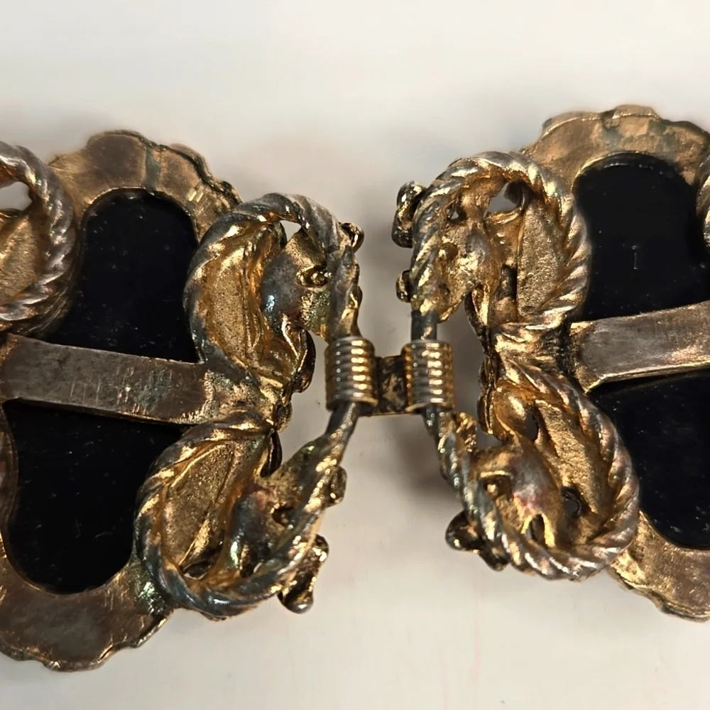 Selro Selini Style Cabochon Goldtone Bracelet Pearls Red Rhinestones 1950's